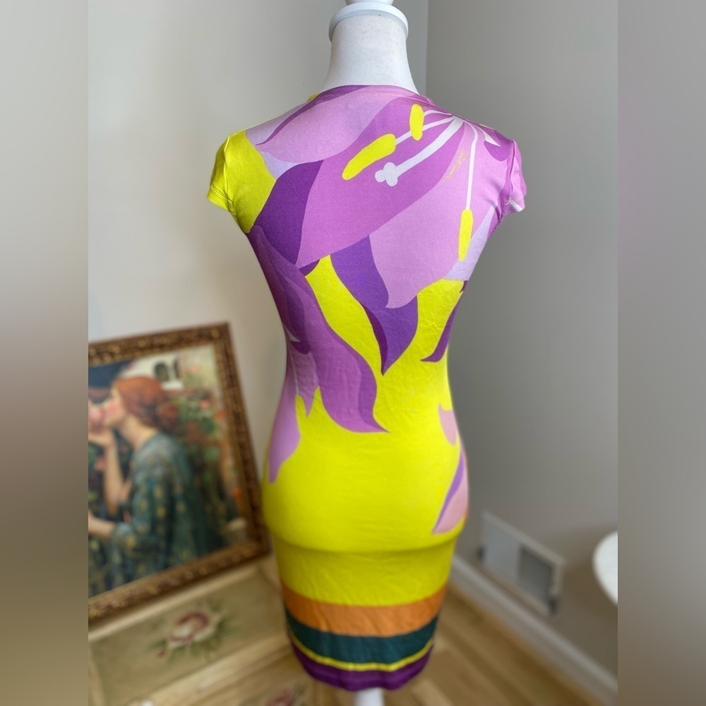 Dress - Picture 4 of 7